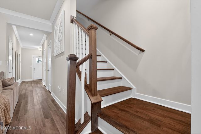 5 Athens Way, Cliffwood, NJ 07721