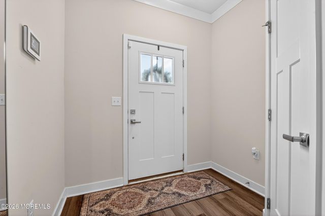 5 Athens Way, Cliffwood, NJ 07721