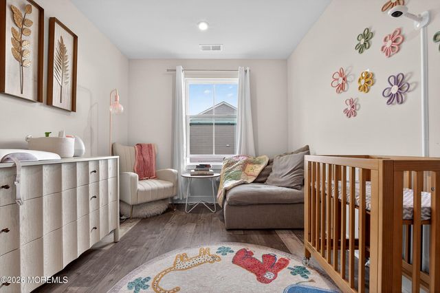 5 Athens Way, Cliffwood, NJ 07721