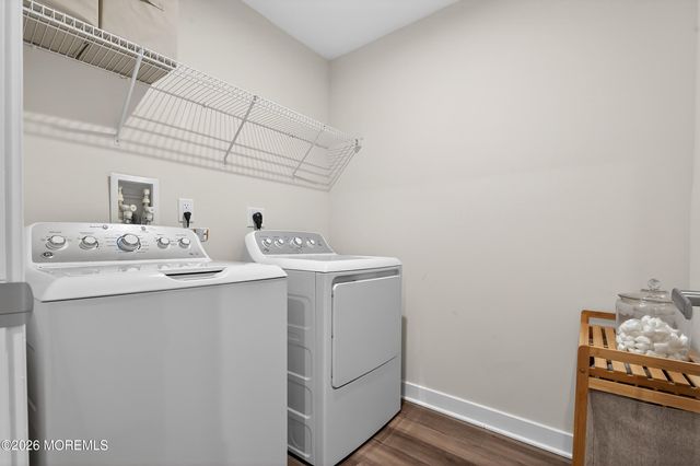 5 Athens Way, Cliffwood, NJ 07721