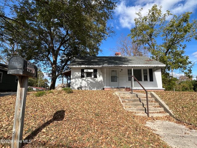 100 Howell Street, Greenville, NC 27834