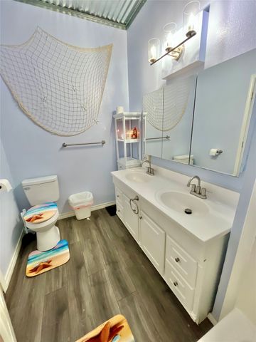 522 E Standifer Street, Hamilton, TX 76531