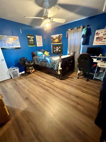 522 E Standifer Street, Hamilton, TX 76531