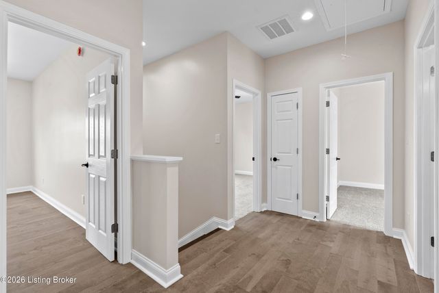 559 Ford Dr, Mt Washington, KY 40047