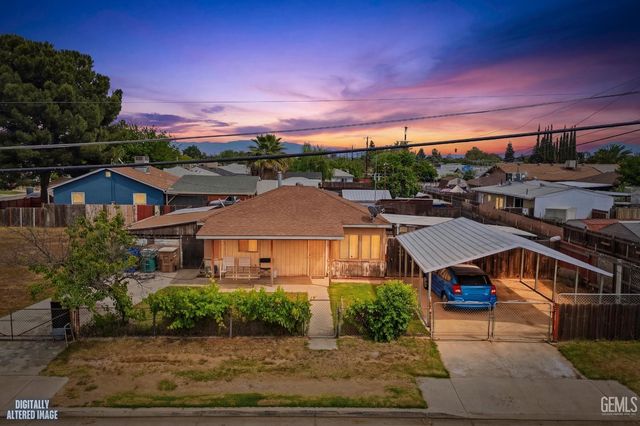 1241 Wilson Avenue, Bakersfield, CA 93308