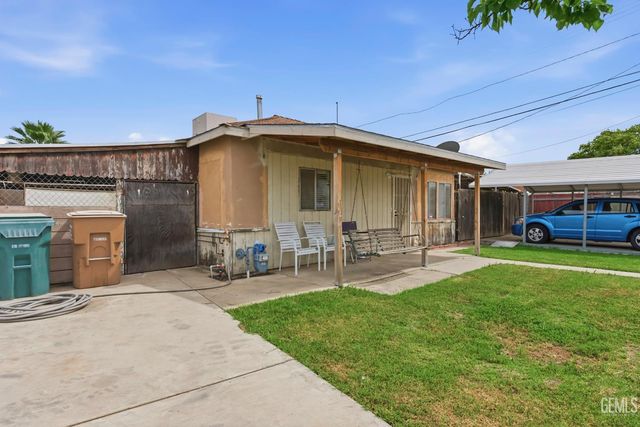 1241 Wilson Avenue, Bakersfield, CA 93308