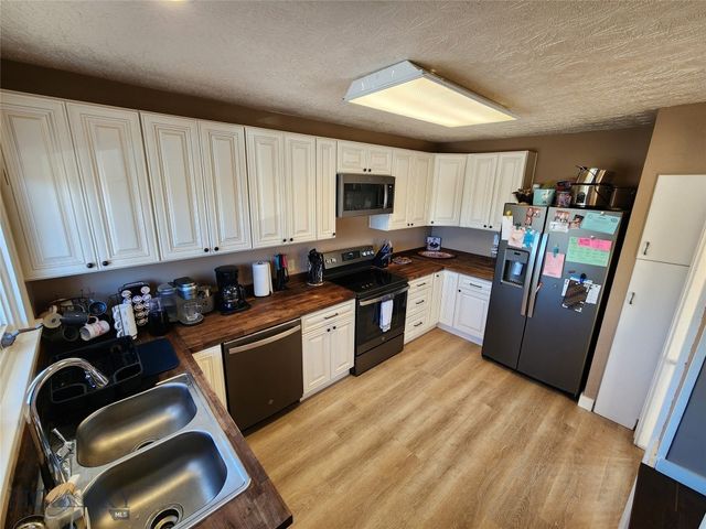 3301 1st Avenue N, Great Falls, MT 59401