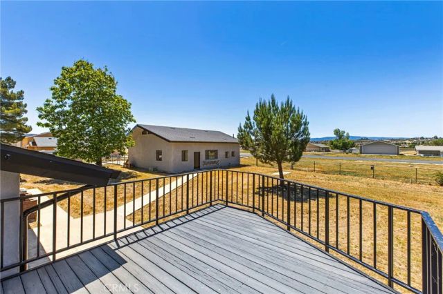 49585 Flightline Way, Aguanga, CA 92536