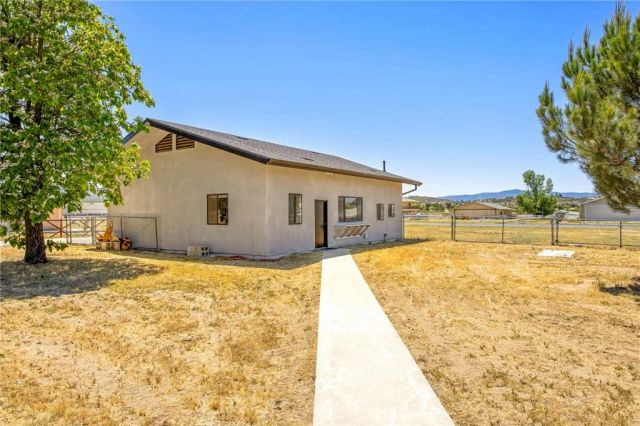 49585 Flightline Way, Aguanga, CA 92536