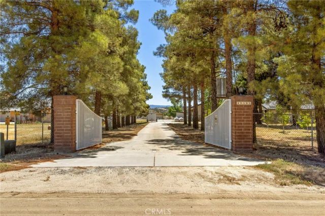 49585 Flightline Way, Aguanga, CA 92536