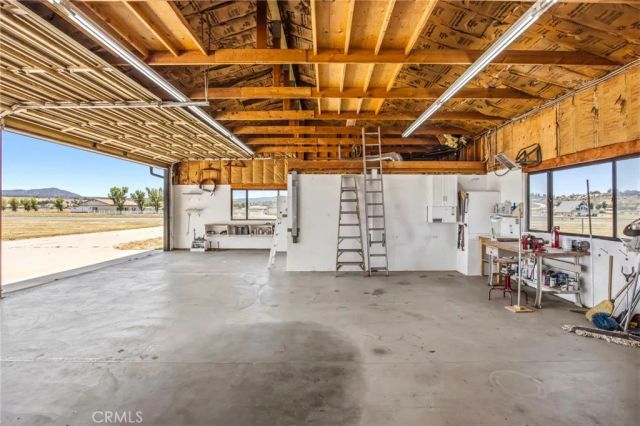 49585 Flightline Way, Aguanga, CA 92536