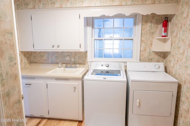 614 Lake Shore Drive, Goldsboro, NC 27534