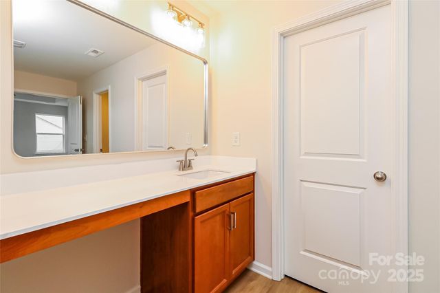 200 Kingston Drive, Mount Holly, NC 28120