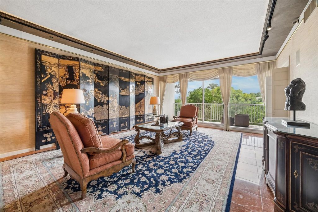121 N Post Oak Lane 505, Houston, TX 77024