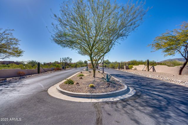 8523 N 192nd Avenue, Waddell, AZ 85355