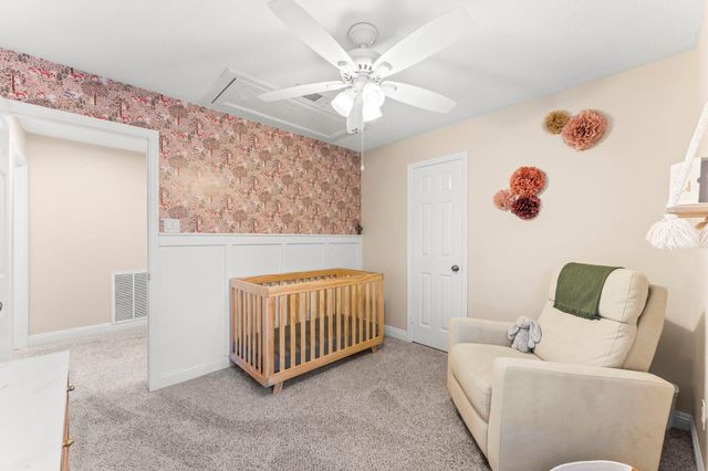 6 Dusky Meadow Place, The Woodlands, TX 77381