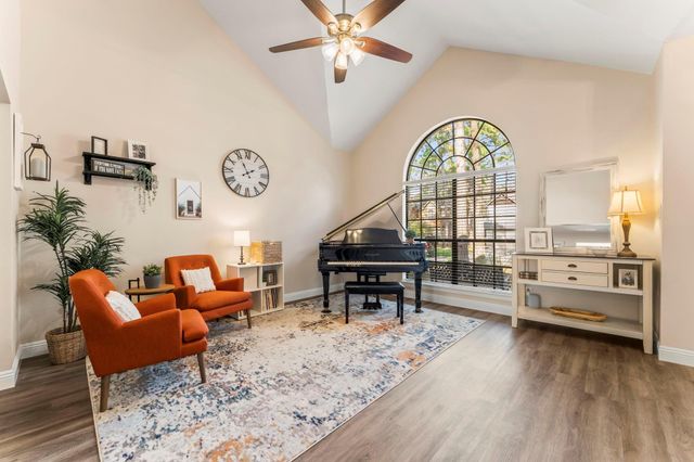 6 Dusky Meadow Place, The Woodlands, TX 77381