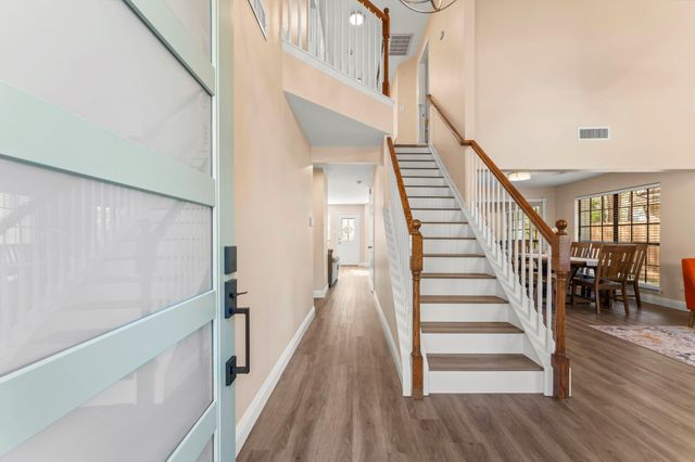 6 Dusky Meadow Place, The Woodlands, TX 77381