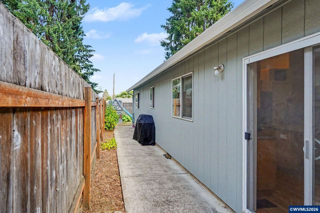 963 Rodan Av SE, Salem, OR 97306
