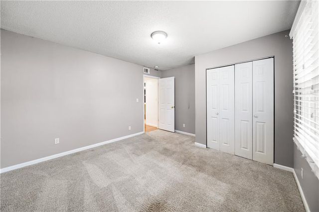 7335 Nall Avenue, Prairie Village, KS 66208