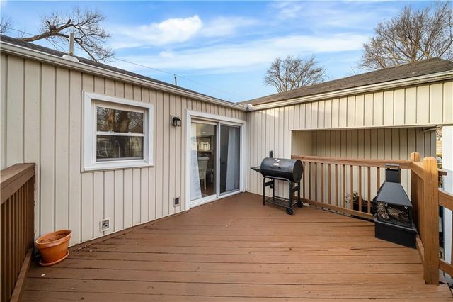 7335 Nall Avenue, Prairie Village, KS 66208