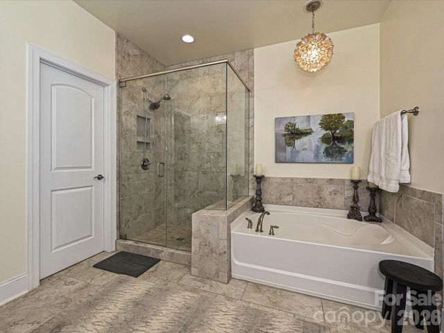 5419 Shannon Bell Lane, Charlotte, NC 28277