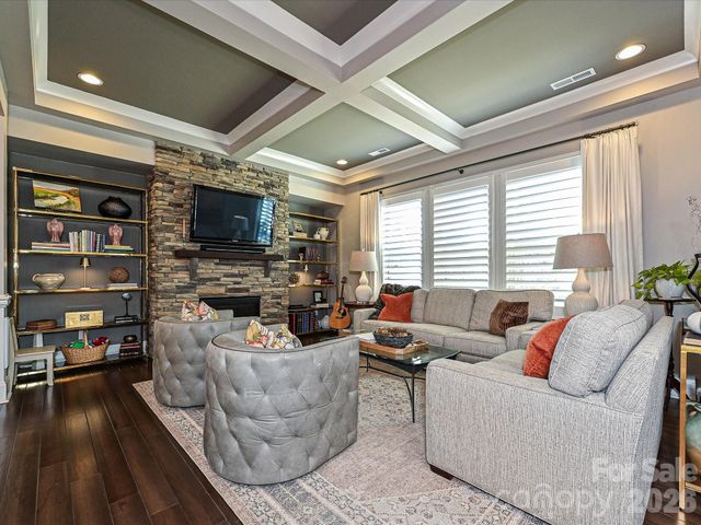 5419 Shannon Bell Lane, Charlotte, NC 28277