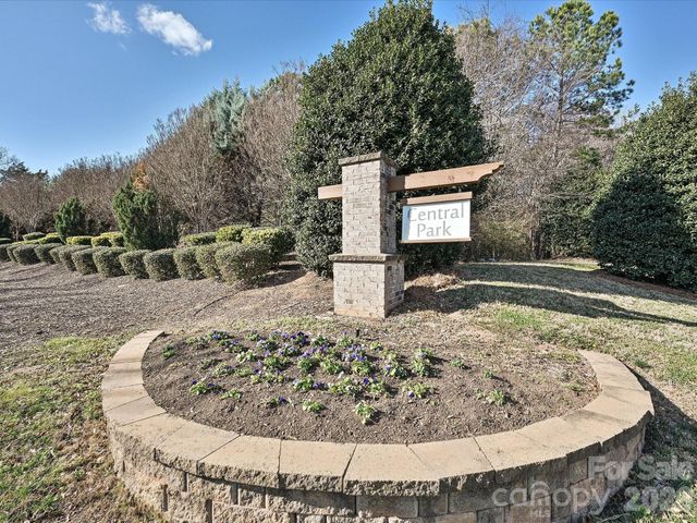 5419 Shannon Bell Lane, Charlotte, NC 28277