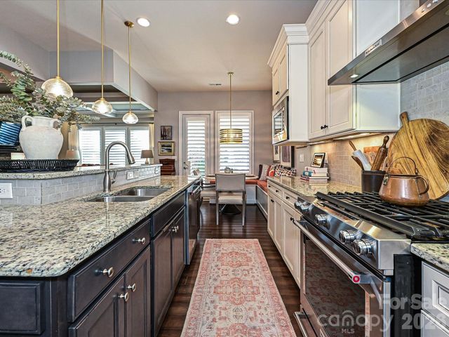 5419 Shannon Bell Lane, Charlotte, NC 28277