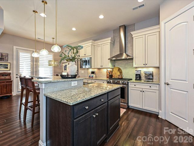 5419 Shannon Bell Lane, Charlotte, NC 28277