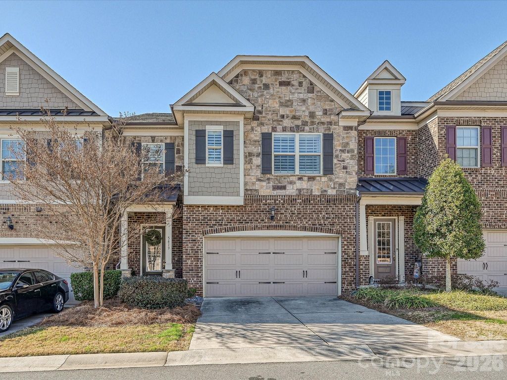 5419 Shannon Bell Lane, Charlotte, NC 28277
