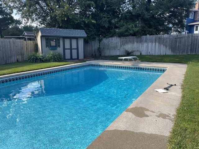 51043 Shady Lane, Elkhart, IN 46514