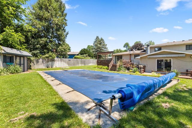 51043 Shady Lane, Elkhart, IN 46514