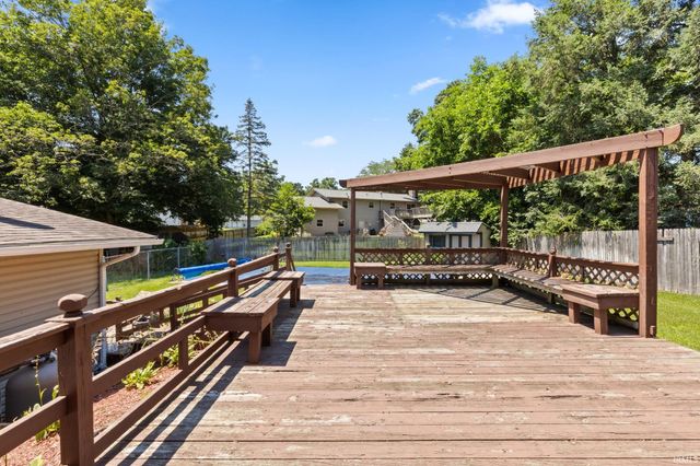 51043 Shady Lane, Elkhart, IN 46514