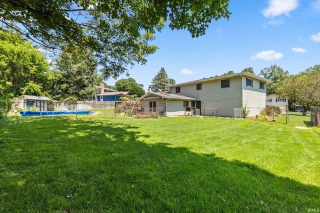 51043 Shady Lane, Elkhart, IN 46514