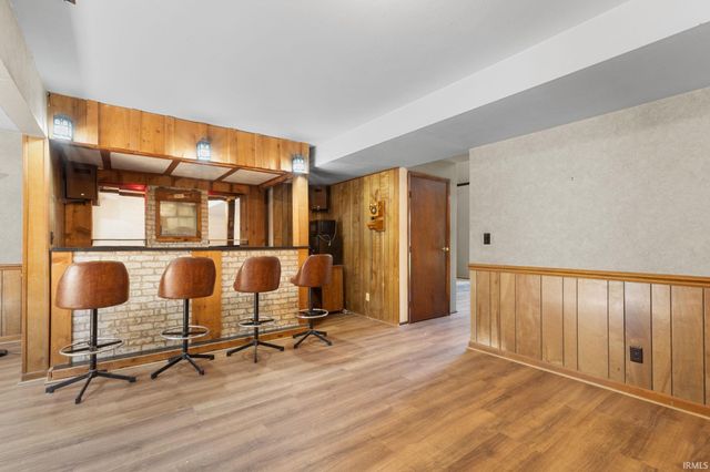 51043 Shady Lane, Elkhart, IN 46514