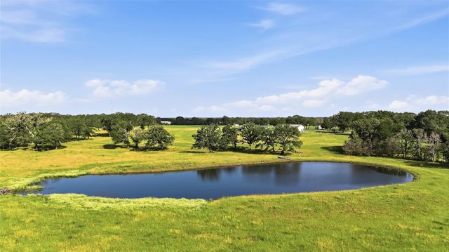 11082 Us Highway 75 S, Leona, TX 75850