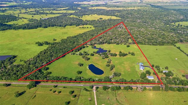 11082 Us Highway 75 S, Leona, TX 75850