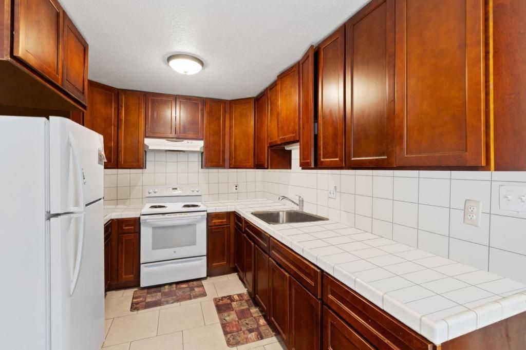 Image 34 of property listing at 306 Beech Street, Redwood City, CA 94063