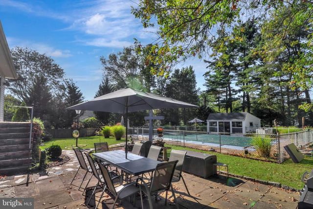713 ARDSLEY CT, Yardley, PA 19067