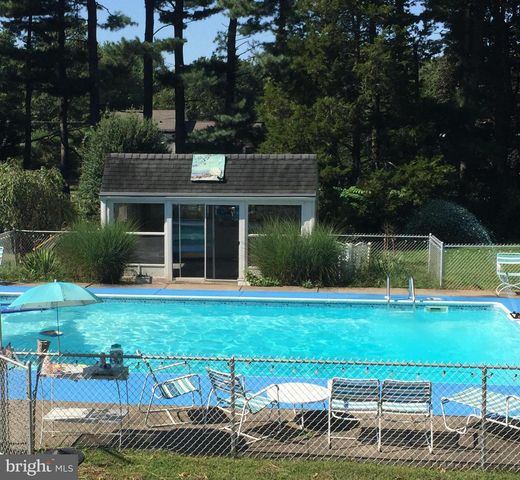 713 ARDSLEY CT, Yardley, PA 19067