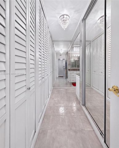 3600 Galt Ocean Drive 6A, Fort Lauderdale, FL 33308