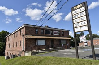 1001 Farmington Avenue 201, Bristol, CT 06010