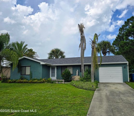 170 Chestnut Avenue NE, Palm Bay, FL 32907