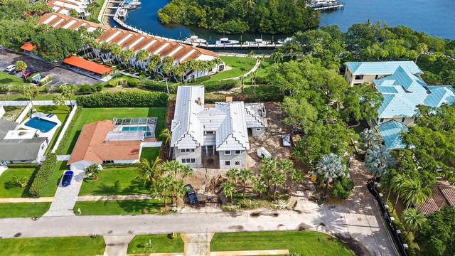 2267 Windsor Road, Palm Beach Gardens, FL 33410