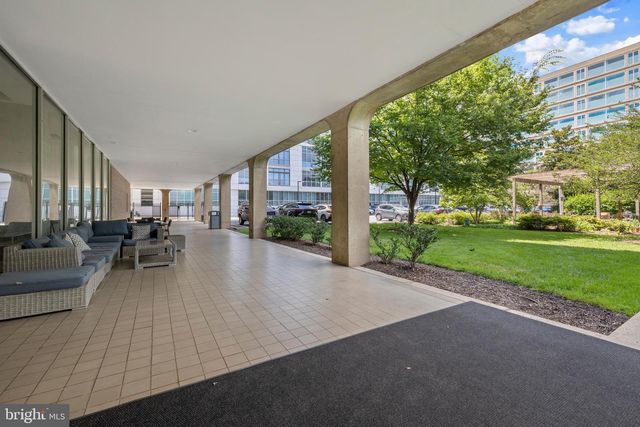 1101 3RD ST SW #705, Washington, DC 20024
