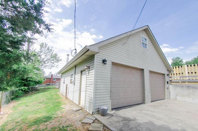 109 Rolling Hills Drive, Somerset, KY 42503