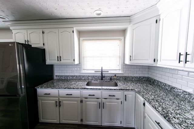 109 Rolling Hills Drive, Somerset, KY 42503