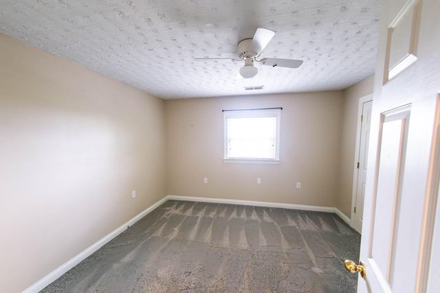 109 Rolling Hills Drive, Somerset, KY 42503