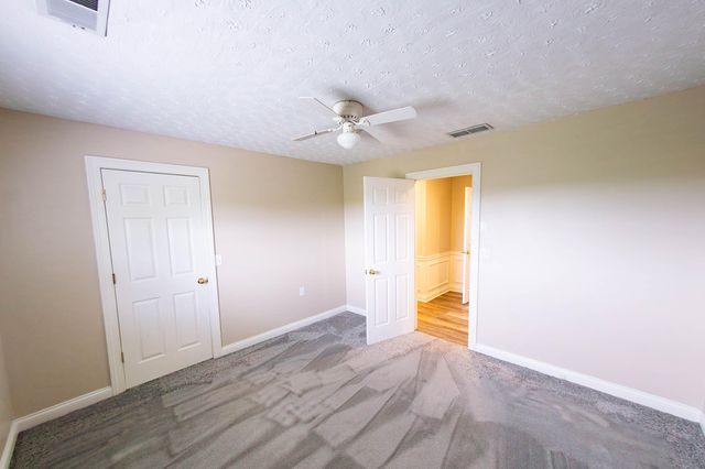 109 Rolling Hills Drive, Somerset, KY 42503